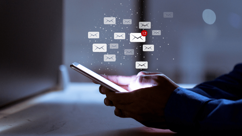 Wie Sie mittels E-Mail-Konfiguration CRM und E-Mail Server verbinden.